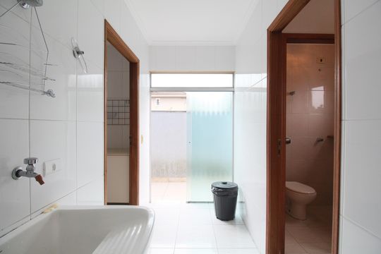 Área de Serviço de casa para alugar com 4 quartos, 163m² em Jardim Londrina, São Paulo