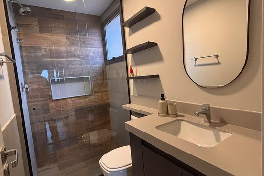 Banheiro 2 de apartamento para alugar com 2 quartos, 71m² em Ribeirânia, Ribeirão Preto