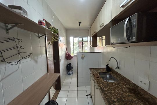 Cozinha de apartamento à venda com 3 quartos, 71m² em Jardim Sulacap, Rio de Janeiro