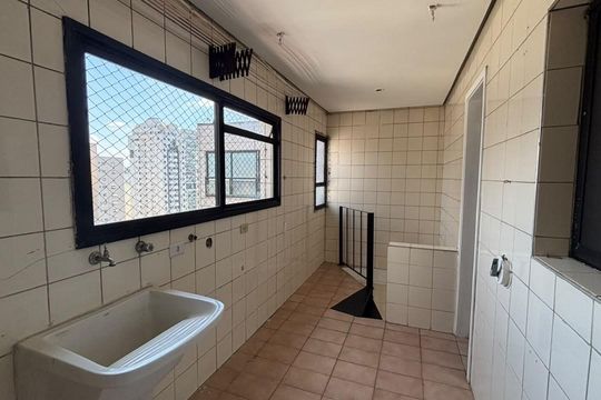 Casa à venda com 3 quartos, 255m² em Brooklin, São Paulo