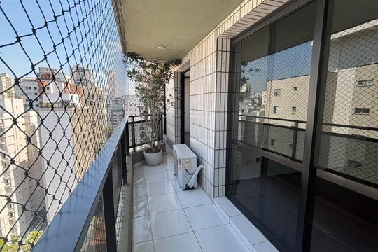Casa à venda com 3 quartos, 255m² em Brooklin, São Paulo