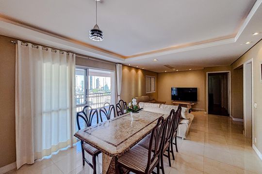 Apartamento à venda com 3 quartos, 131m² em Tatuapé, São Paulo