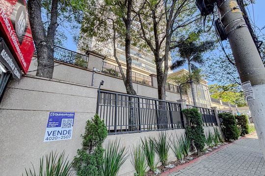 Fachada com Placa de apartamento à venda com 3 quartos, 131m² em Tatuapé, São Paulo