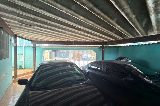 Garagem de casa à venda com 2 quartos, 123m² em Baeta Neves, São Bernardo do Campo