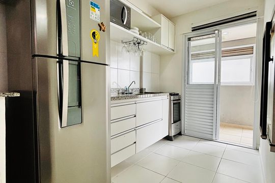 Cozinha  de apartamento para alugar com 1 quarto, 42m² em Alphaville Residencial Um, Barueri