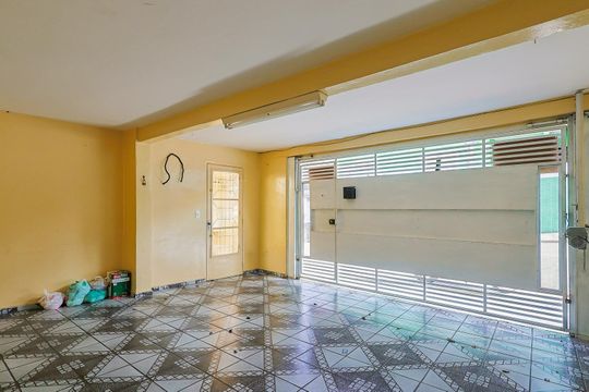Garagem de casa para alugar com 3 quartos, 120m² em Jardim Clementino, Taboão da Serra