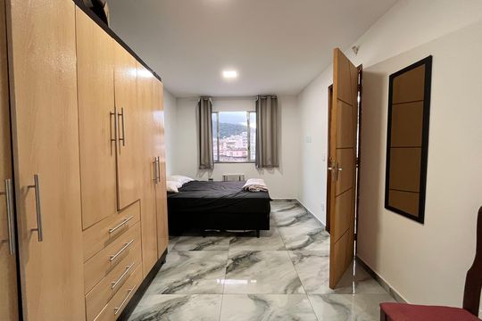 Suite de apartamento para alugar com 1 quarto, 60m² em Copacabana, Rio de Janeiro