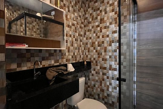 Banheiro da Suíte de apartamento para alugar com 1 quarto, 60m² em Copacabana, Rio de Janeiro