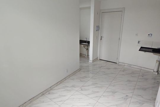 Cozinha de apartamento para alugar com 2 quartos, 35m² em Centro, Guarulhos