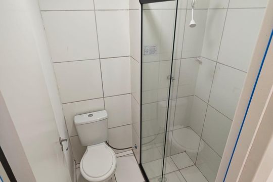 Banheiro de apartamento para alugar com 2 quartos, 35m² em Centro, Guarulhos
