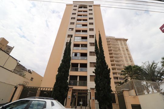 Fachada de apartamento para alugar com 3 quartos, 95m² em Centro, Uberlândia