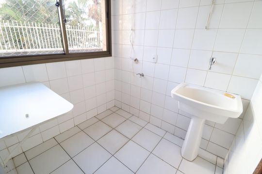 Área de Serviço de apartamento para alugar com 3 quartos, 95m² em Centro, Uberlândia
