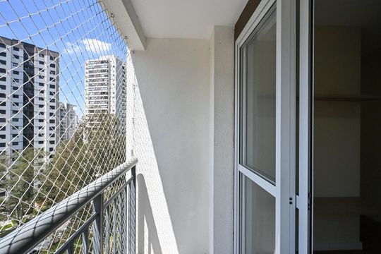 Varanda de apartamento para alugar com 2 quartos, 45m² em Vila Andrade, São Paulo