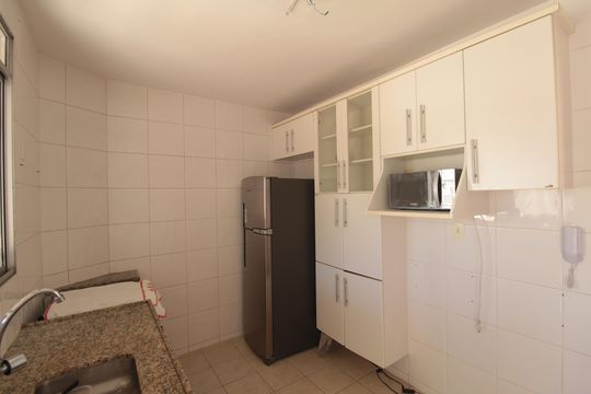 Cozinha de apartamento à venda com 2 quartos, 79m² em Dona Clara, Belo Horizonte