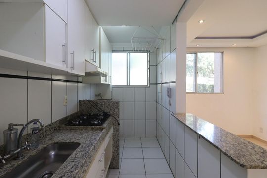 Cozinha de apartamento para alugar com 2 quartos, 43m² em Parque Residencial Lagoinha, Ribeirão Preto