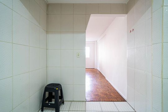 Cozinha de kitnet/studio para alugar com 1 quarto, 37m² em Bela Vista, São Paulo