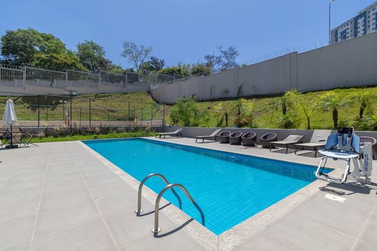 Área comum - Piscina de apartamento para alugar com 2 quartos, 47m² em Mantiqueira, Belo Horizonte