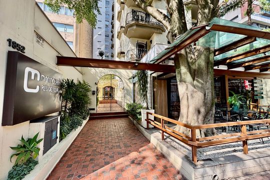 Fachada  de apartamento para alugar com 1 quarto, 45m² em Jardim Paulista, São Paulo
