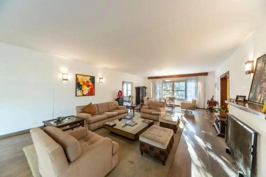 Casa à venda com 3 quartos, 371m² em Jardim Marajoara, São Paulo
