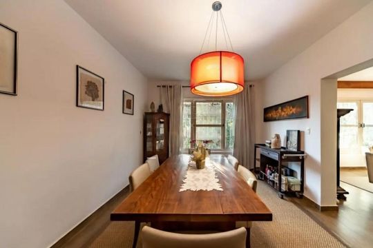 Casa à venda com 3 quartos, 371m² em Jardim Marajoara, São Paulo