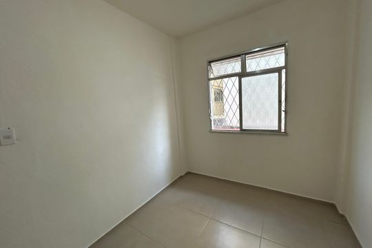 Quarto 2 de apartamento para alugar com 2 quartos, 40m² em Méier, Rio de Janeiro
