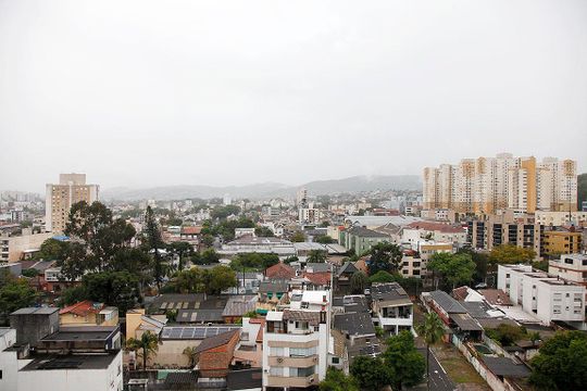Quarto 1 Suíte Vista de apartamento à venda com 2 quartos, 50m² em Rio Branco, Porto Alegre