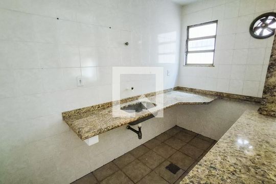 Apartamento para alugar com 1 quarto, 57m² em Bonsucesso, Rio de Janeiro