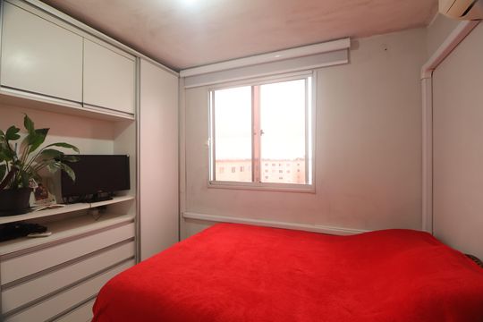 Quarto 2 de apartamento à venda com 2 quartos, 46m² em Mato Grande, Canoas