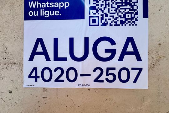Placa de apartamento para alugar com 1 quarto, 50m² em Taquara, Rio de Janeiro