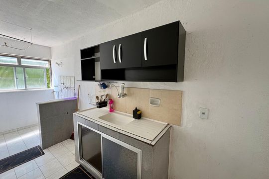 Cozinha e Área de Serviço de apartamento para alugar com 1 quarto, 50m² em Taquara, Rio de Janeiro