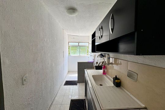 Cozinha e Área de Serviço de apartamento para alugar com 1 quarto, 50m² em Taquara, Rio de Janeiro