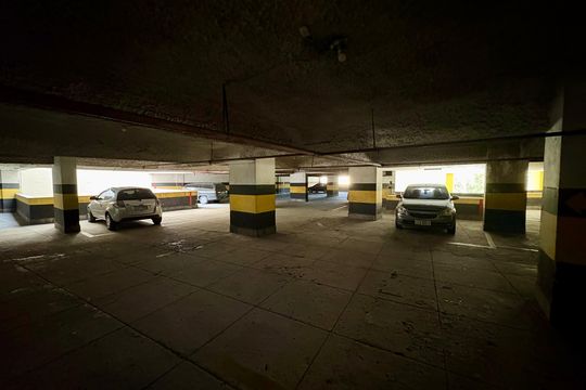 Garagem de apartamento à venda com 2 quartos, 57m² em Tanque, Rio de Janeiro