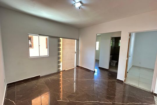 Casa para alugar com 2 quartos, 62m² em Novo Progresso, Contagem