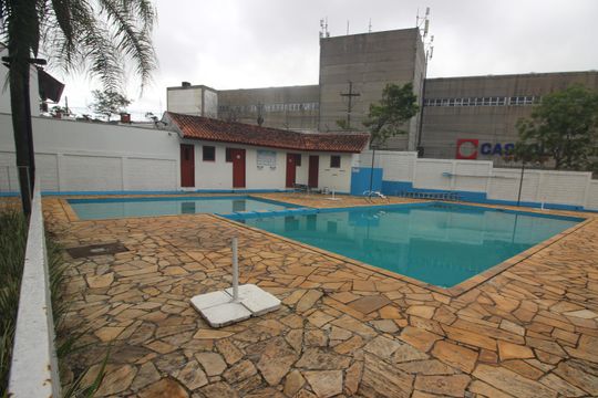 Área comum - Piscina de casa de condomínio à venda com 3 quartos, 130m² em Cavalhada, Porto Alegre