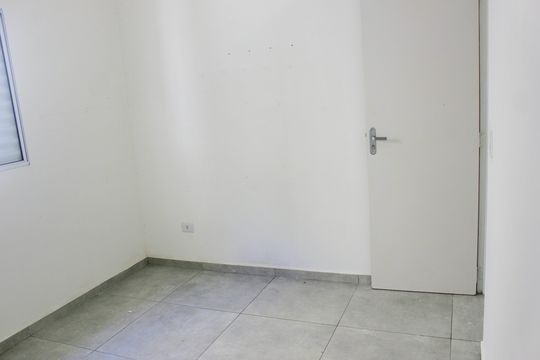 Dormitório de apartamento para alugar com 1 quarto, 60m² em Jardim Pinhal, Guarulhos