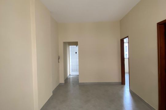 sala de apartamento para alugar com 2 quartos, 58m² em Centro, Belo Horizonte