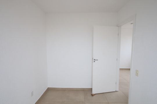 Quarto 1 de apartamento à venda com 2 quartos, 40m² em Jardim Boa Vista (zona Oeste), Osasco