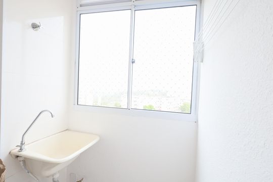 Cozinha e Área de Serviço de apartamento à venda com 2 quartos, 40m² em Jardim Boa Vista (zona Oeste), Osasco