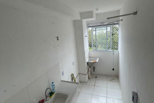 Cozinha de apartamento para alugar com 2 quartos, 43m² em Jardim Paris, São Paulo