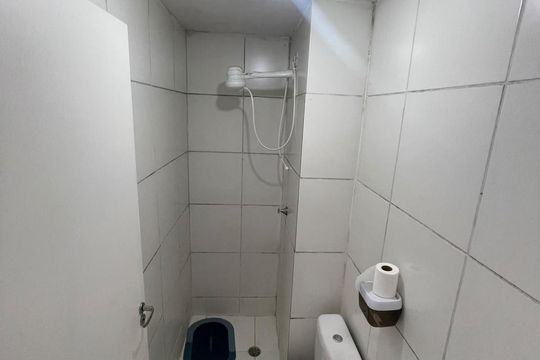 Banheiro de apartamento para alugar com 2 quartos, 43m² em Jardim Paris, São Paulo