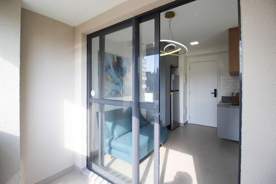 Varanda  de apartamento à venda com 1 quarto, 27m² em Vila Olímpia, São Paulo
