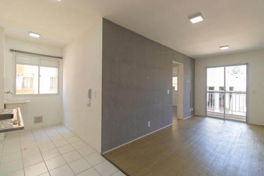 Apartamento para alugar com 2 quartos, 45m² em Roselândia, Cotia