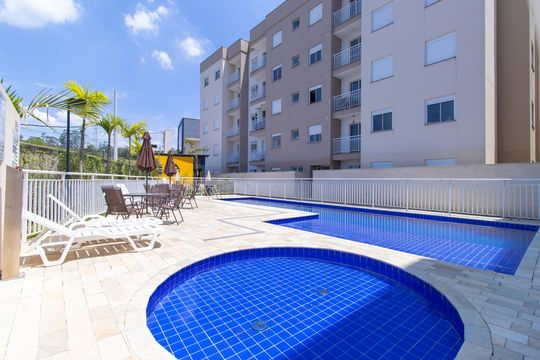 Área comum - Piscina infantil de apartamento para alugar com 2 quartos, 45m² em Roselândia, Cotia