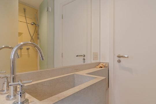 Apartamento para alugar com 3 quartos, 156m² em Itaim Bibi, São Paulo