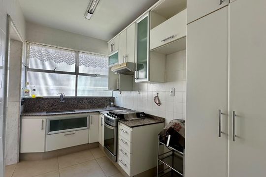 Cozinha de apartamento para alugar com 3 quartos, 117m² em Cidade Nova, Belo Horizonte