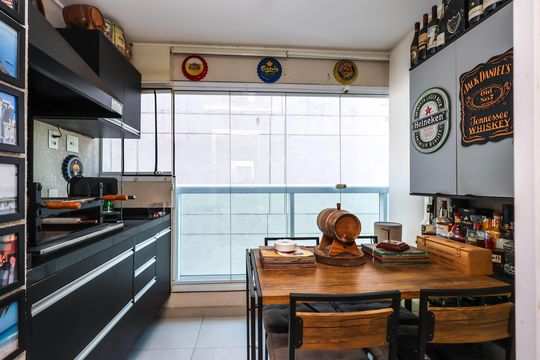 Varanda de apartamento para alugar com 2 quartos, 65m² em Liberdade, São Paulo