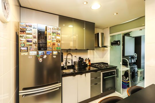 Cozinha de apartamento para alugar com 2 quartos, 65m² em Liberdade, São Paulo