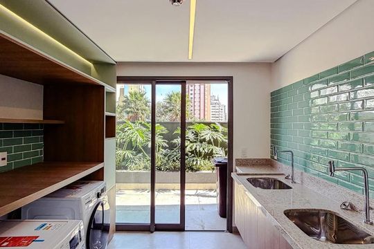 Área comum de kitnet/studio para alugar com 0 quarto, 42m² em Vila Mariana, São Paulo