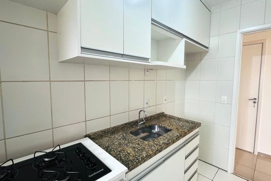 Apartamento para alugar com 1 quarto, 45m² em Vila Satúrnia, Campinas