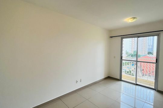 Apartamento para alugar com 1 quarto, 45m² em Vila Satúrnia, Campinas
